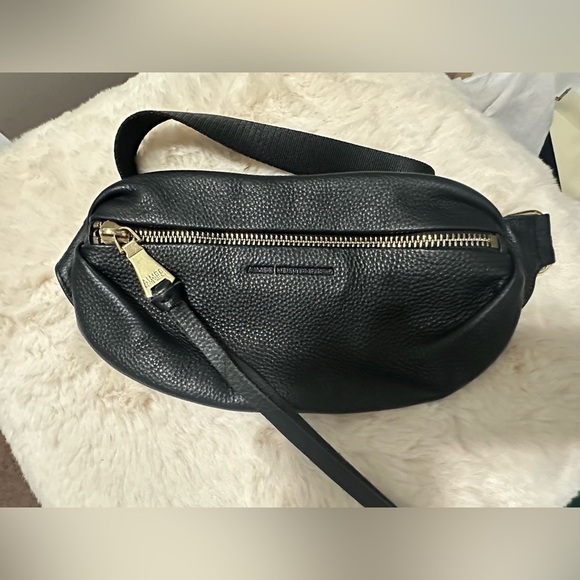 Aimee Kestenberg Black Leather Crossbody Bag - Picture 6 of 7